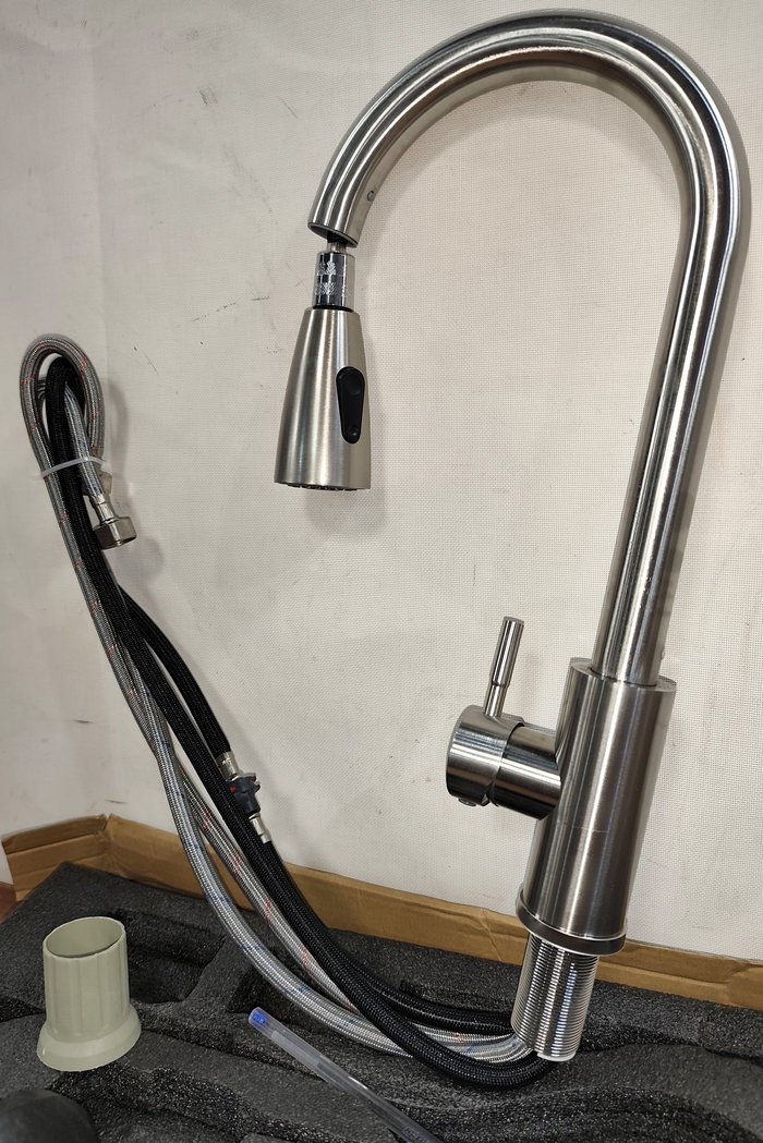 Lote anterior: Monocomando para pileta metálica cromada, nuevo, en caja