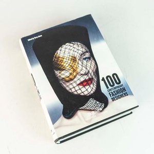 Libro "100 Contemporary Fashion Designers" Tapa Dura con Sobrecubierta - imagen 1