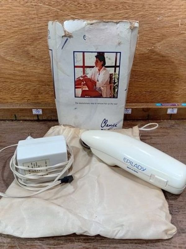 Depiladora Eléctrica Epilady Clásica Completa con Cargador y Bolsa