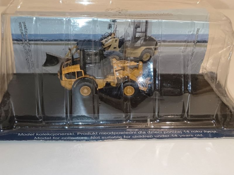 Modelos de maquinaria en caja original - Cargador compacto y excavadora - imagen 3