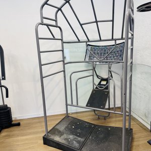 Estación de Estiramiento True Fitness Profesional - imagen 3