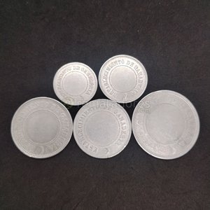 Lote anterior: Conjunto de 5 Monedas de Colección "Establecimiento de Ganadería"