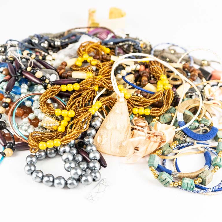 Colección de joyas y accesorios - imagen 2