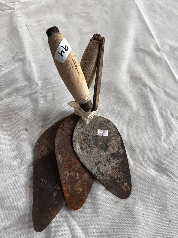 Lote de 3 Cucharas de Albañil con Mangos de Madera