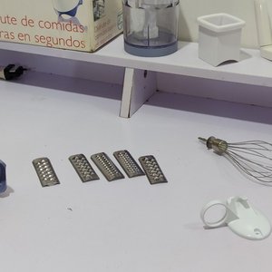 Mixer de Mano Eléctrico Philips 600W con Accesorios y Caja Original - imagen 4