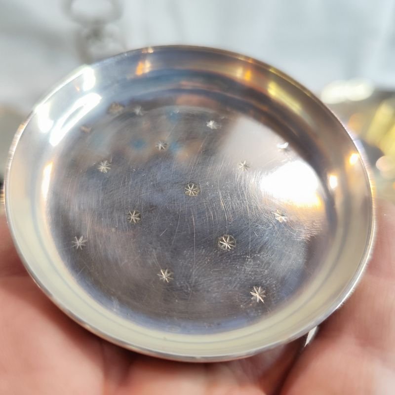 Colección de piezas en platina con detalles únicos - imagen 8