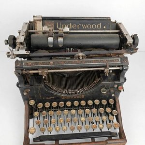 Máquina de Escribir Underwood Standard No. 5 Antigua - imagen 1