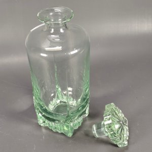 Botellón de Vidrio Verde con Tapa Labrada - imagen 3