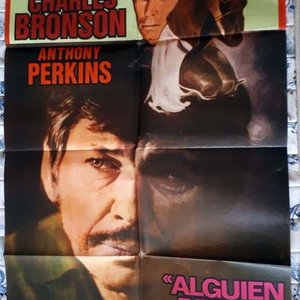 Lote siguiente: Poster Original "Alguien Detrás de la Puerta" con Charles Bronson y Anthony Perkins (1993)