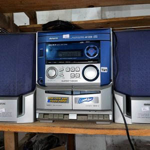 Equipo de Sonido Aiwa NSX-BL14 con Doble Cassette y CD - imagen 2
