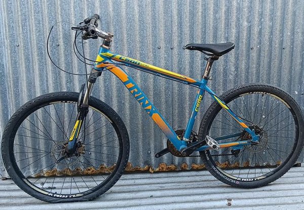 Lote de 2 Bicicletas Trinx y Baccio con Cambio, para Repuesto o Reparar - imagen 1