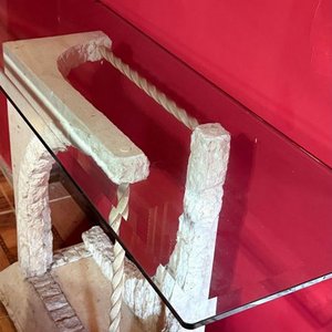 Mesa de Arrimo con Tapa de Vidrio y Base Estilo Piedra - imagen 5