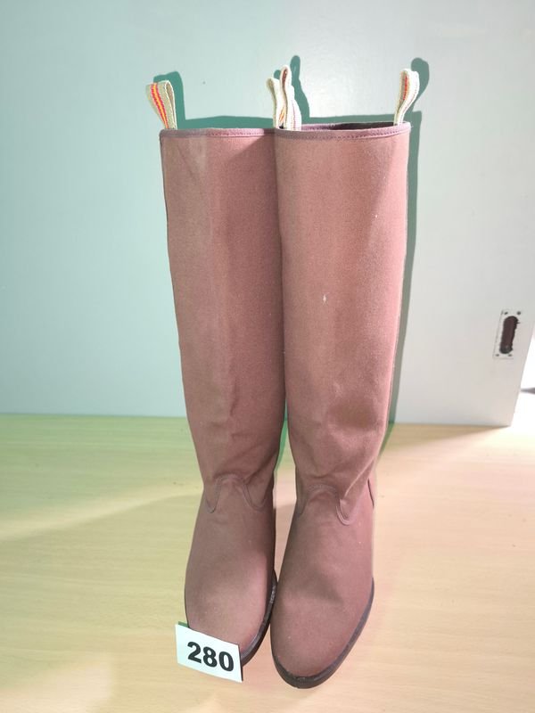 Item 846459 - Image 0