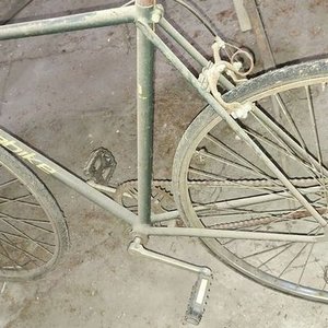 Bicicleta de Hombre Rodado 28 Megabike Vintage - imagen 2