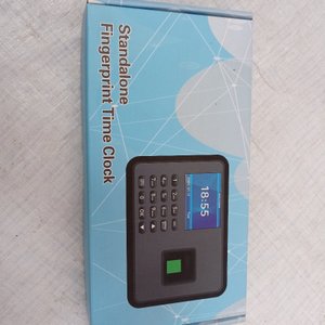 Cuatro piezas: masajeador + 3 relojes de control de asistencia biométrico. - imagen 3