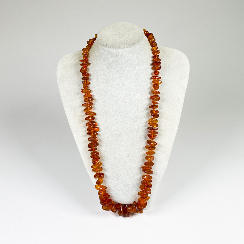 Collar de ámbar con cierre marinero y cadena