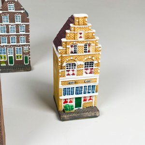 Cinco casas de coleccion en serie, con cajas alturas 12 cm - imagen 4