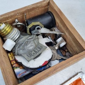 Lote Variado de Objetos de Decoración y Uso: Aldaba, Candado, Especieros y Más - imagen 4