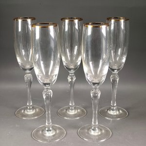Lote anterior: Juego de 5 Copas de Champagne con Borde Dorado en Cristal