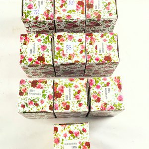Diez Portacepillos de Cerámica con Diseño Floral y Cuadros Verdes - imagen 2
