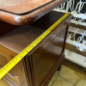 Mesita de Noche Antigua de Madera Cedro con Dos Cajones y Puertas - imagen 7