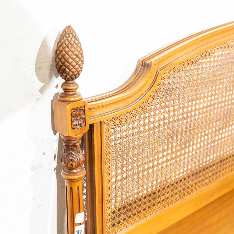 Item 2104505 - Image 1