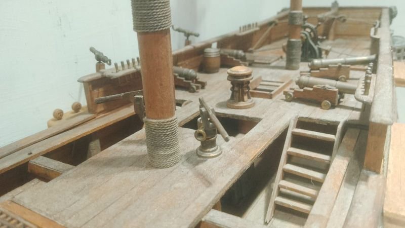 Maqueta de Alto Detalle de Fragata Inglesa con Cañones y Accesorios - imagen 4