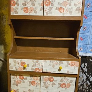 Mueble de Madera con Puertas Corredizas y Cajones - imagen 3