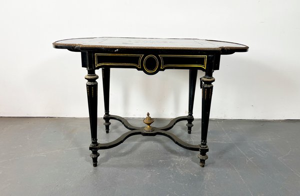 Mesa Napoleón III Ebonizada con Bronce y Cajón - imagen 1