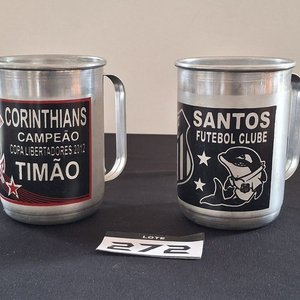 Lote de 2 Jarras de Aluminio de Corinthians y Santos, Set de Cubiertos de Ensalada y 2 Árboles Decorativos de Madera - imagen 3