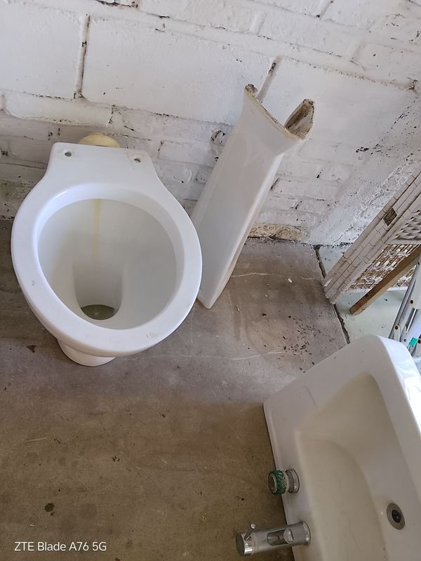 Item 900615 - Image 1