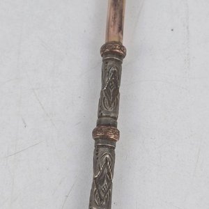 Bombilla para Mate en Plata y Oro con Detalles Labrados - imagen 3