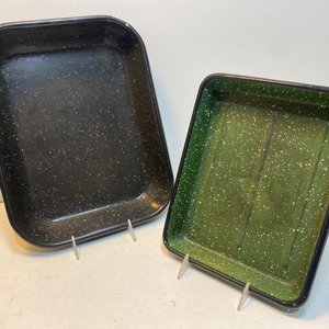 Set de 4 Asaderas Rectangulares Enlozadas (3 Negras, 1 Verde) - imagen 5