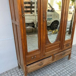 Ropero Antiguo de Roble con 3 Puertas, Espejo Biselado y 4 Cajones - imagen 12