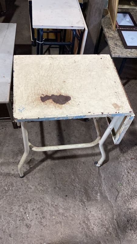 Mesa de Arrimo Extensible de Hierro - imagen 1