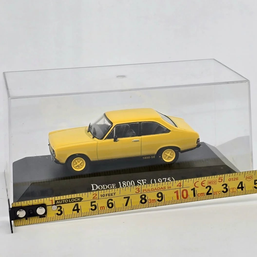 Dodge 1800 SE Modelo de Coche en Plástico - imagen 3