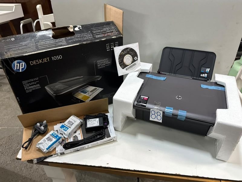 Dos Impresoras HP Deskjet 1050 Nuevas en Caja