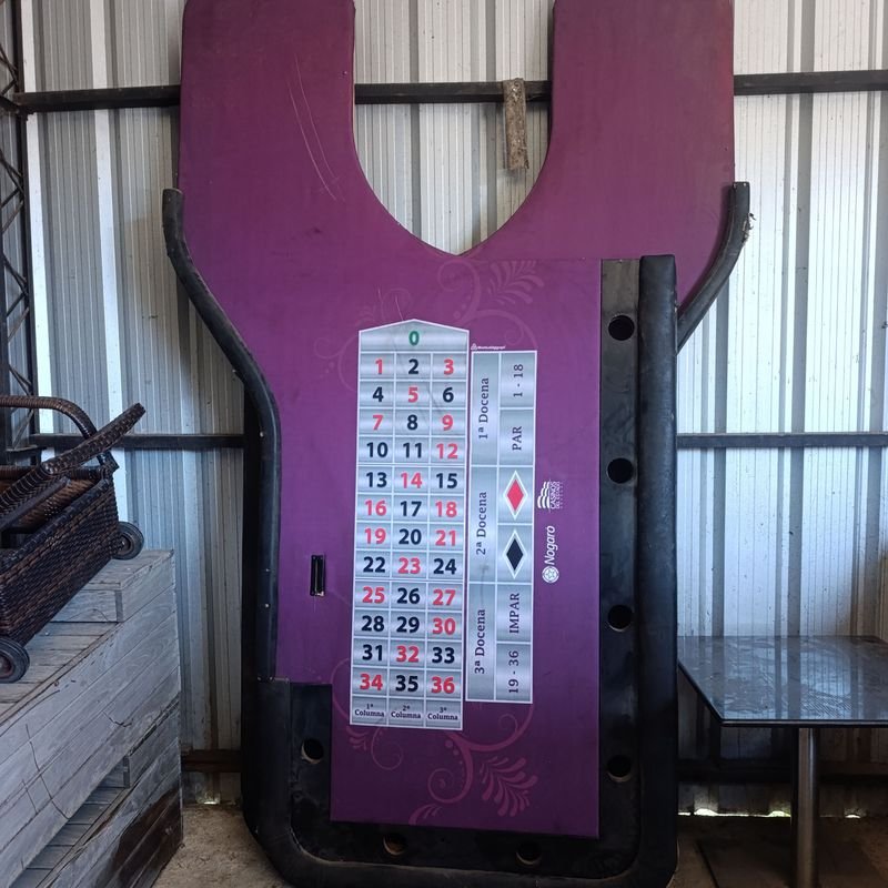 Lote anterior: TAPA DE MESA DE RULETA PAÑO VIOLETA