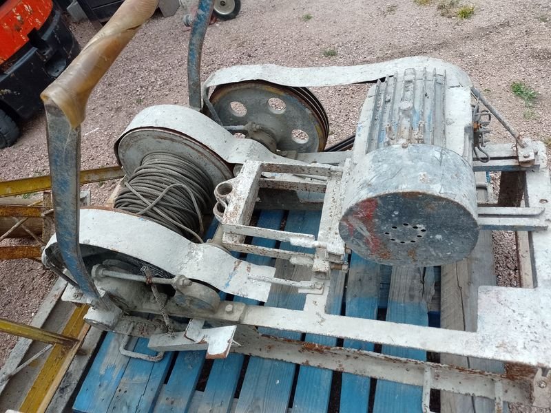 Item 892198 - Image 1