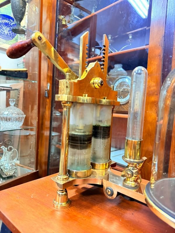 Maquina de crear vacío laboratorio antigua francesa - Equipamiento científico - imagen 5