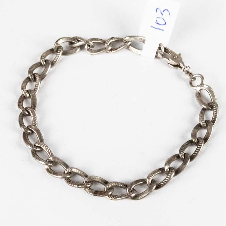 Item 2104327 - Image 0
