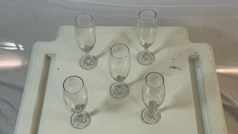 Item 880934 - Image 2