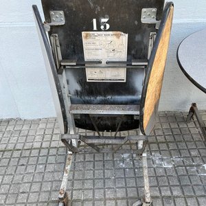 Par de Mesas Plegables con Alas y Ruedas - imagen 6