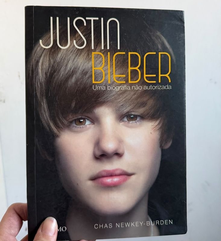 Libro "Justin Bieber: Una biografía no autorizada"