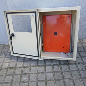 Tablero Eléctrico Metálico Secoin con Ventana - imagen 3