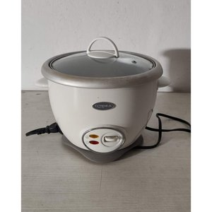 Lote siguiente: Olla Eléctrica Extreme Blanca Funcional