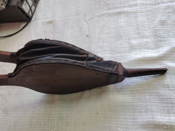 Fuelle de madera y cuero para venta - imagen 3