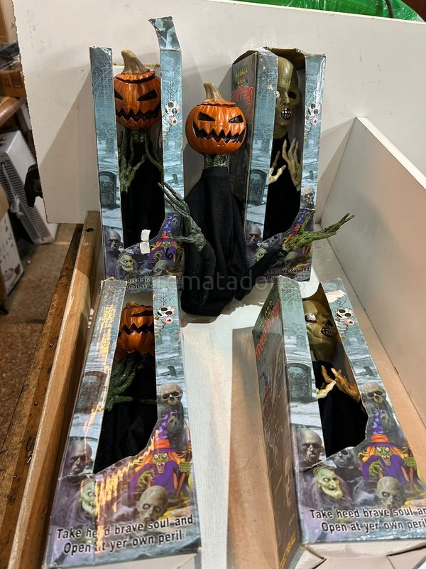 Set de 4 Decoraciones de Halloween con Calabazas y Esqueletos