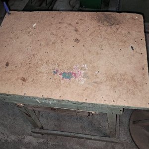 Lote de 3 Mesas de Trabajo de Madera - imagen 5
