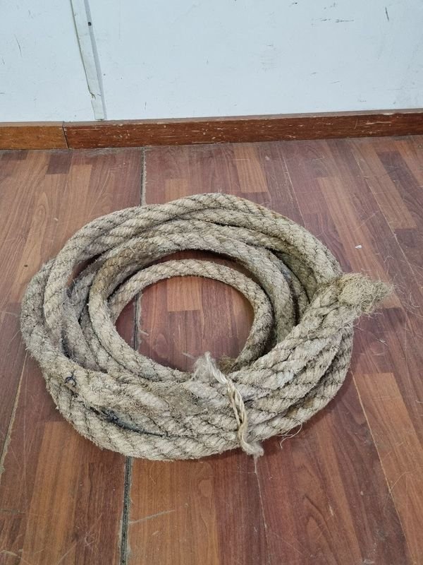 Soga Gruesa de Fibra Natural Trenzada - 10.5 Metros
